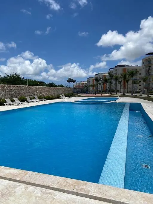 Centrico Apartamento En 蓬塔卡纳